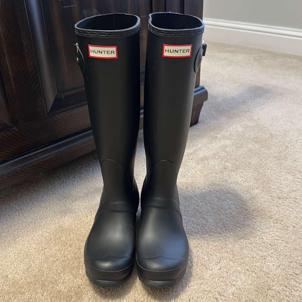 Hunter tall rain boots